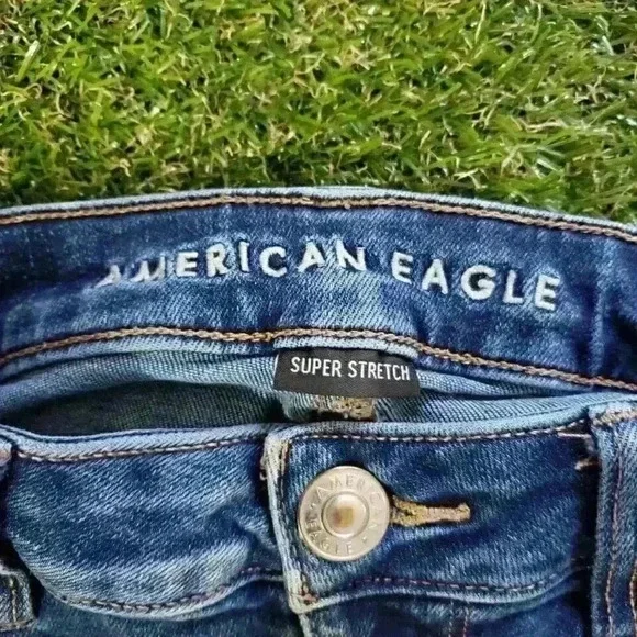 American Eagle Women's Super Stretch Skinny Denim Jeans Size 2 Regular - Picture 4 of 9